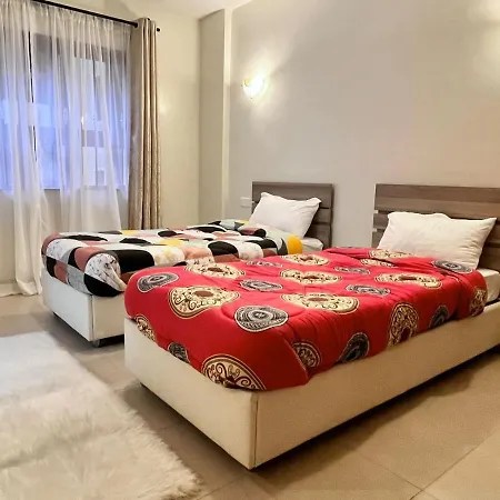 Midtown Executive Suites Cbd With Large Balcony Nakuru Exterior photo